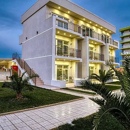 Sammos Mamaia