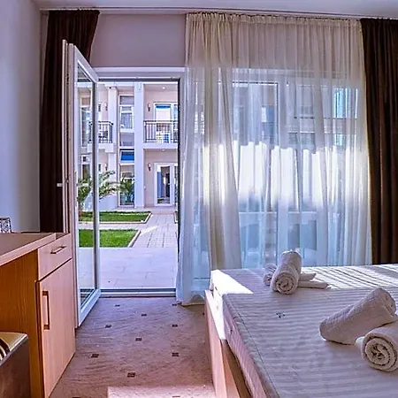 فندق Sammos 3*